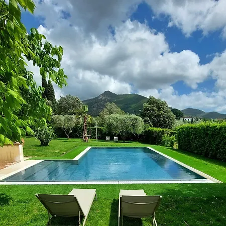 Ninfeo Dell' Arancera Bed & Breakfast Calci