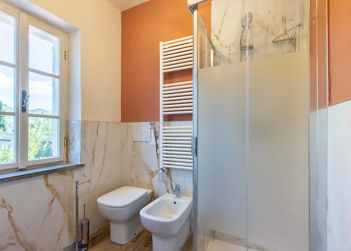 Ninfeo Dell' Arancera Calci