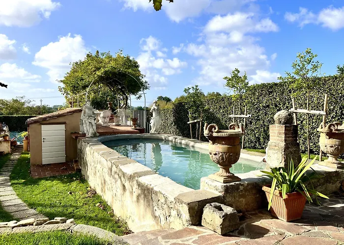 Ninfeo Dell' Arancera Calci