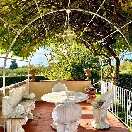 Ninfeo Dell' Arancera Bed & Breakfast *