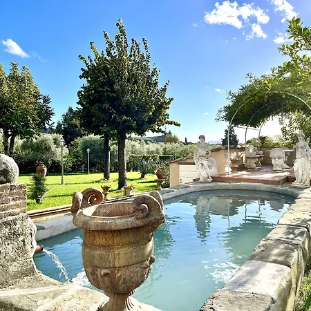 Ninfeo Dell' Arancera 4* カルチ