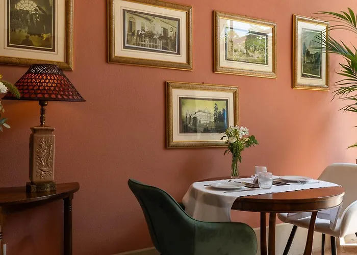 Ninfeo Dell' Arancera Bed and breakfast Calci