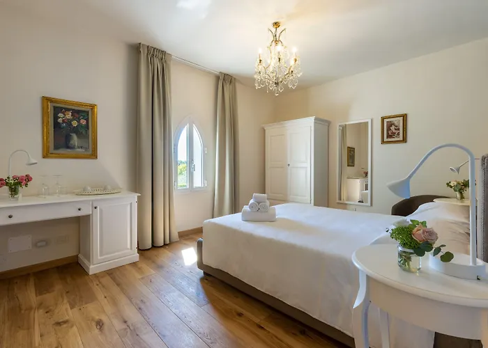 Ninfeo Dell' Arancera 4*